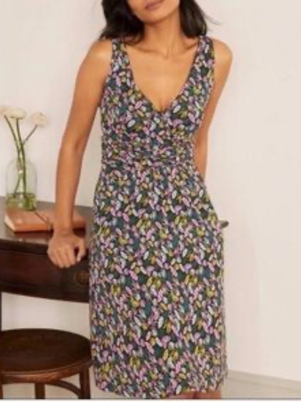 NWT Boden Effie Jersey Dress V-Neck Palm Print Black Size US 8